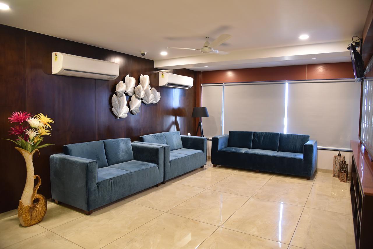 Hotel Comfort Bharuch Exterior photo